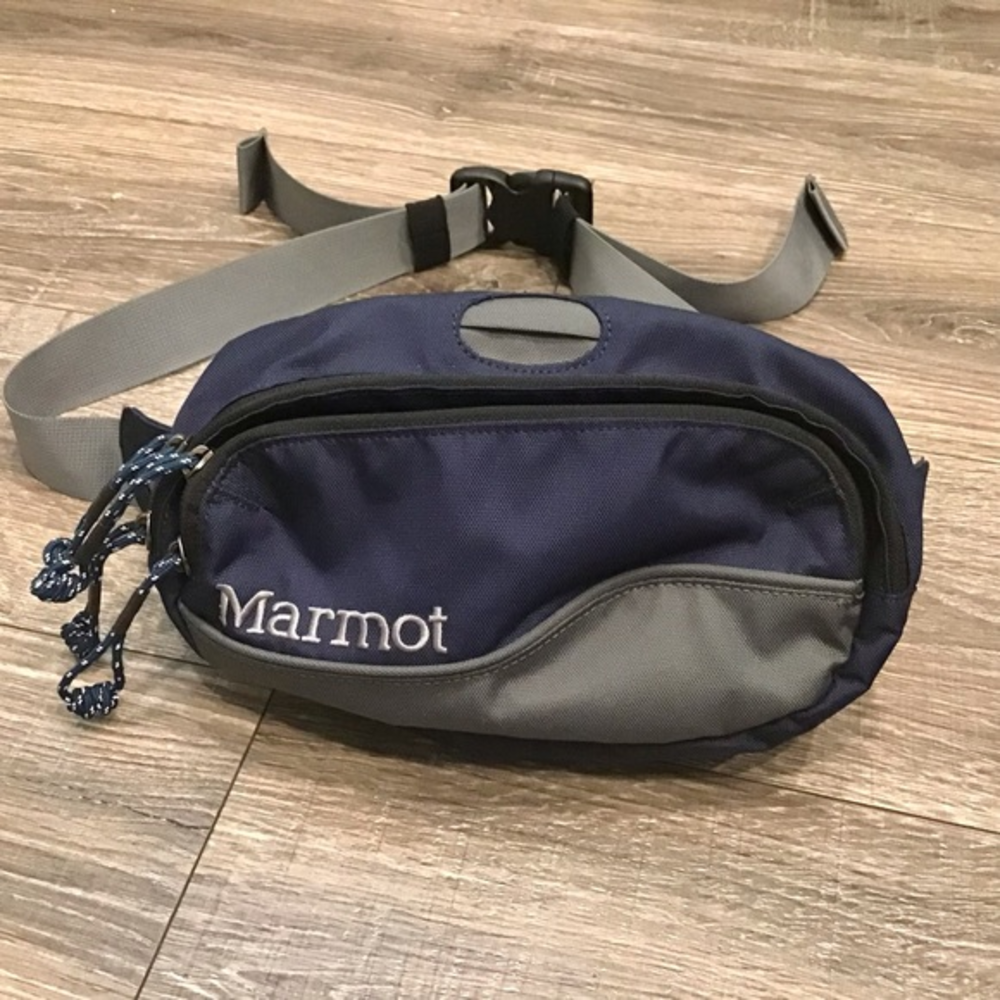 Marmot Hiking‎ Outdoor Travel Blue Adjustable Hip Waist Bag Fanny Pack